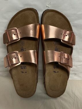 Birkenstock sandals Arizona women’s 10 narrow
